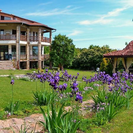 Park Hotel Djevana Gorna Oryakhovitsa Exterior foto
