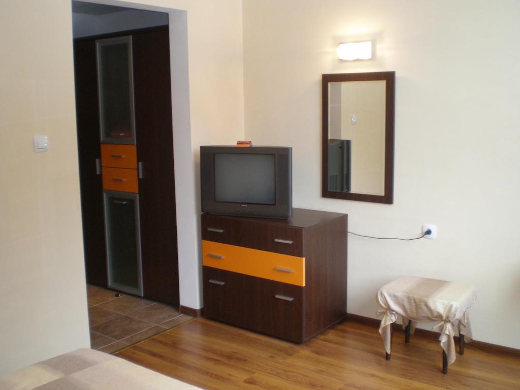 Park Hotel Djevana Gorna Oryakhovitsa Habitación foto